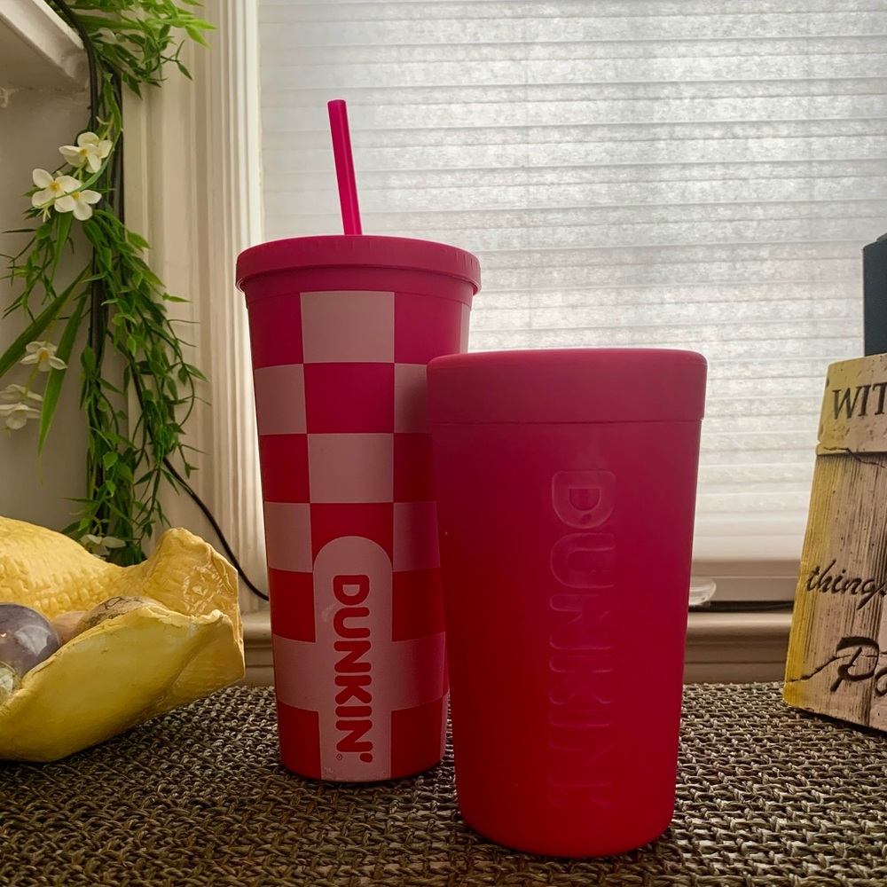 Dunkin Donuts Pink Checkered 24 ounce Tumbler and 2024 Insulated Cup Set